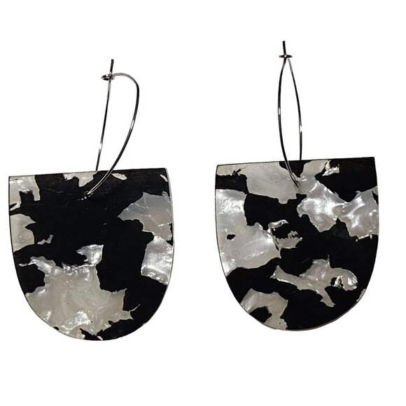 Handmade Acrylic Art Deco Cow Print Dangle Earrings Statement Fashion Jewelry - Picture 1 of 5